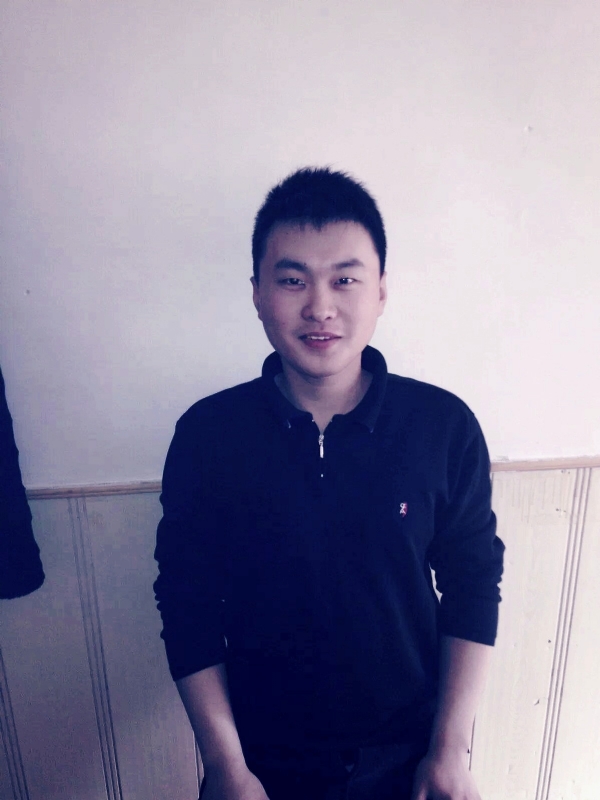 阳光总在风雨后的第一张照片--鞍山蓝颜知己交友网