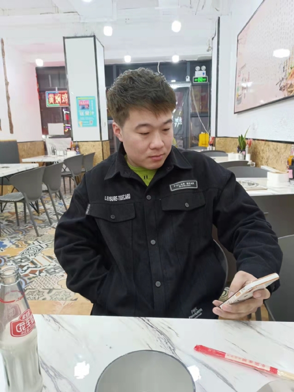 HF的第一张照片--鞍山蓝颜知己交友网